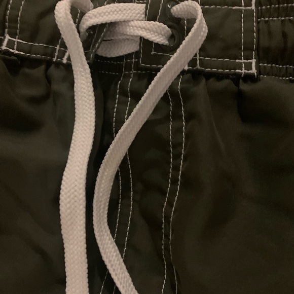 Speedo Men’s swim trunks, size L - Picture 4 of 6